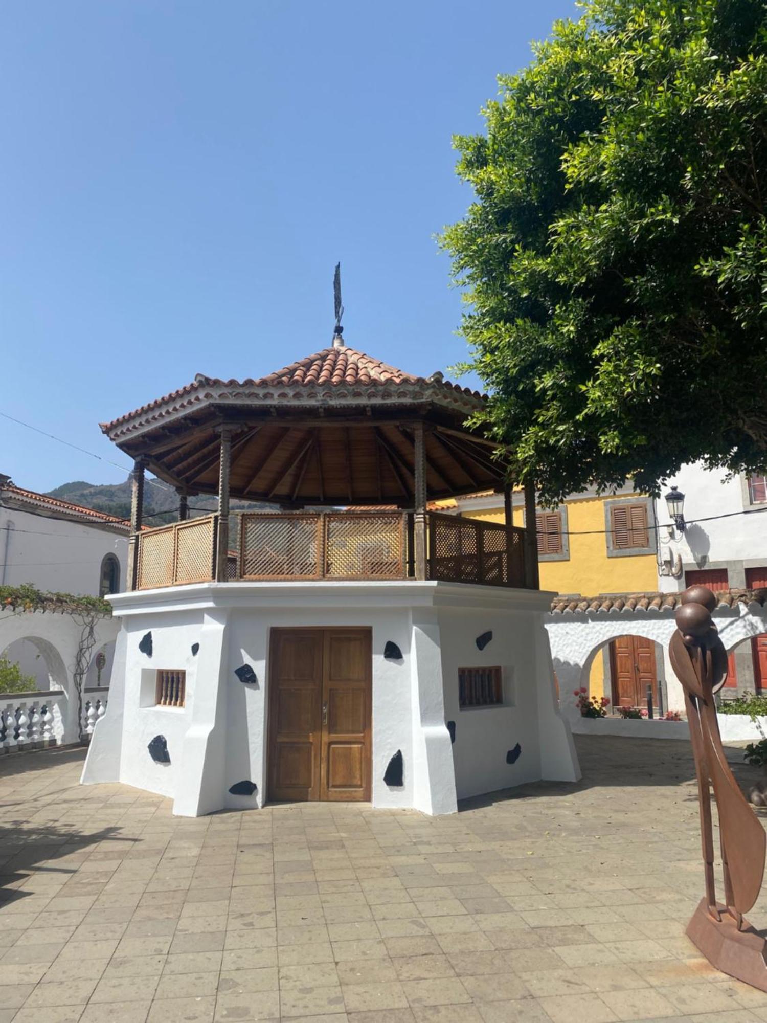 Апартаменты Casa De La Plaza San Mateo Вега де Сан Матео Экстерьер фото