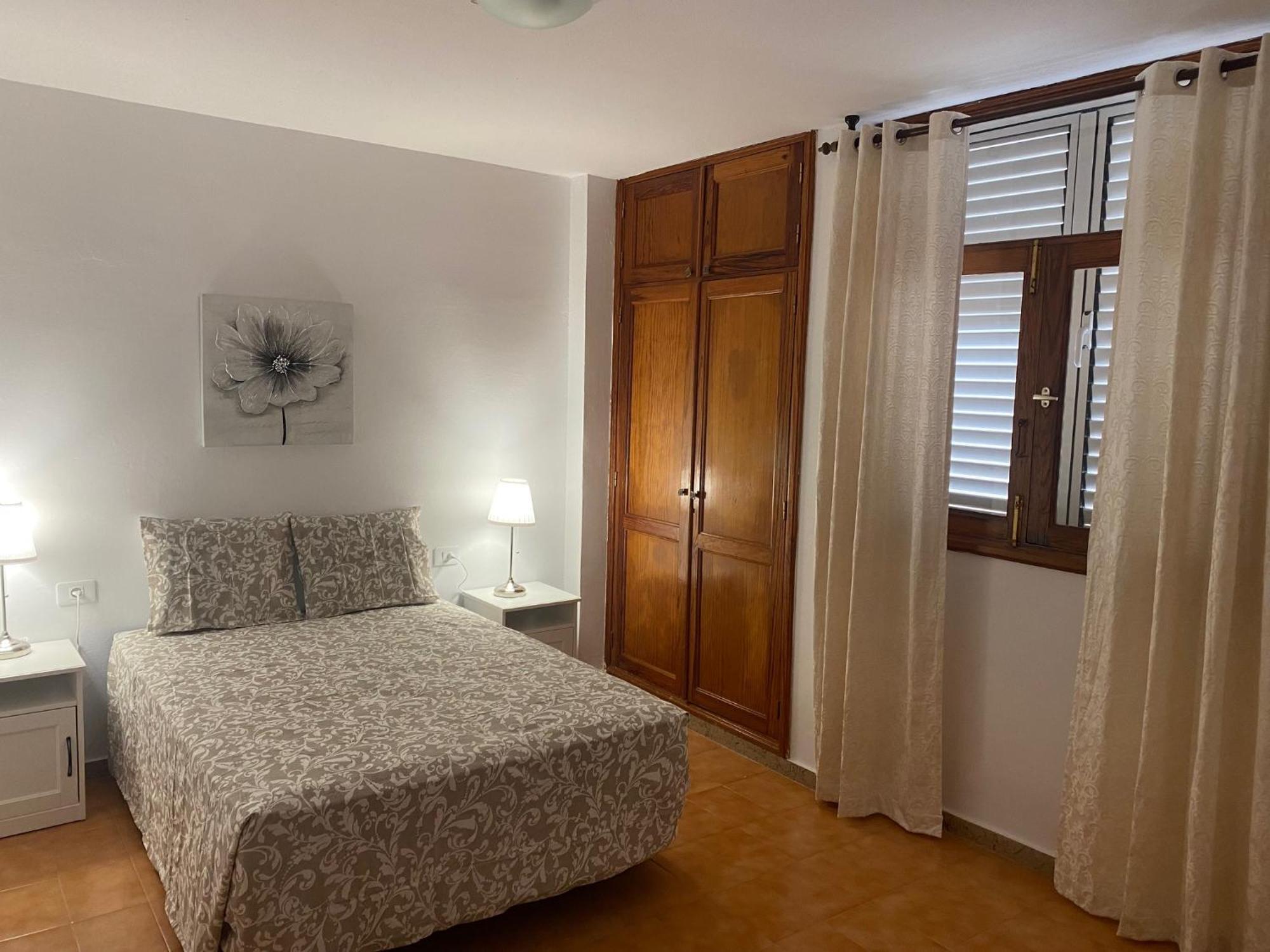 Апартаменты Casa De La Plaza San Mateo Вега де Сан Матео Экстерьер фото